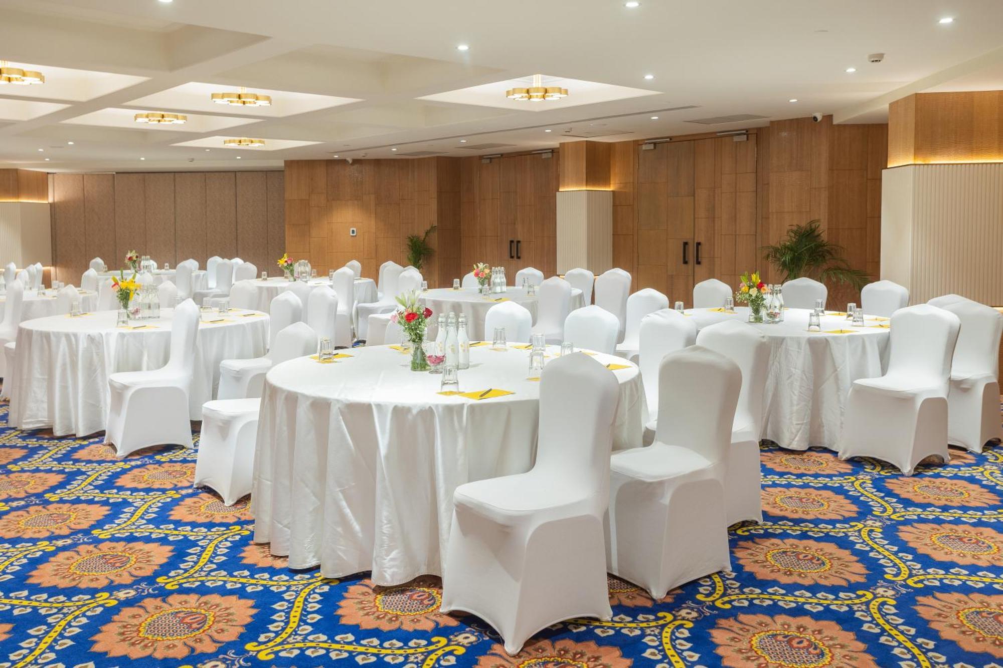 Golden Tulip Jaipur Hotel Eksteriør billede