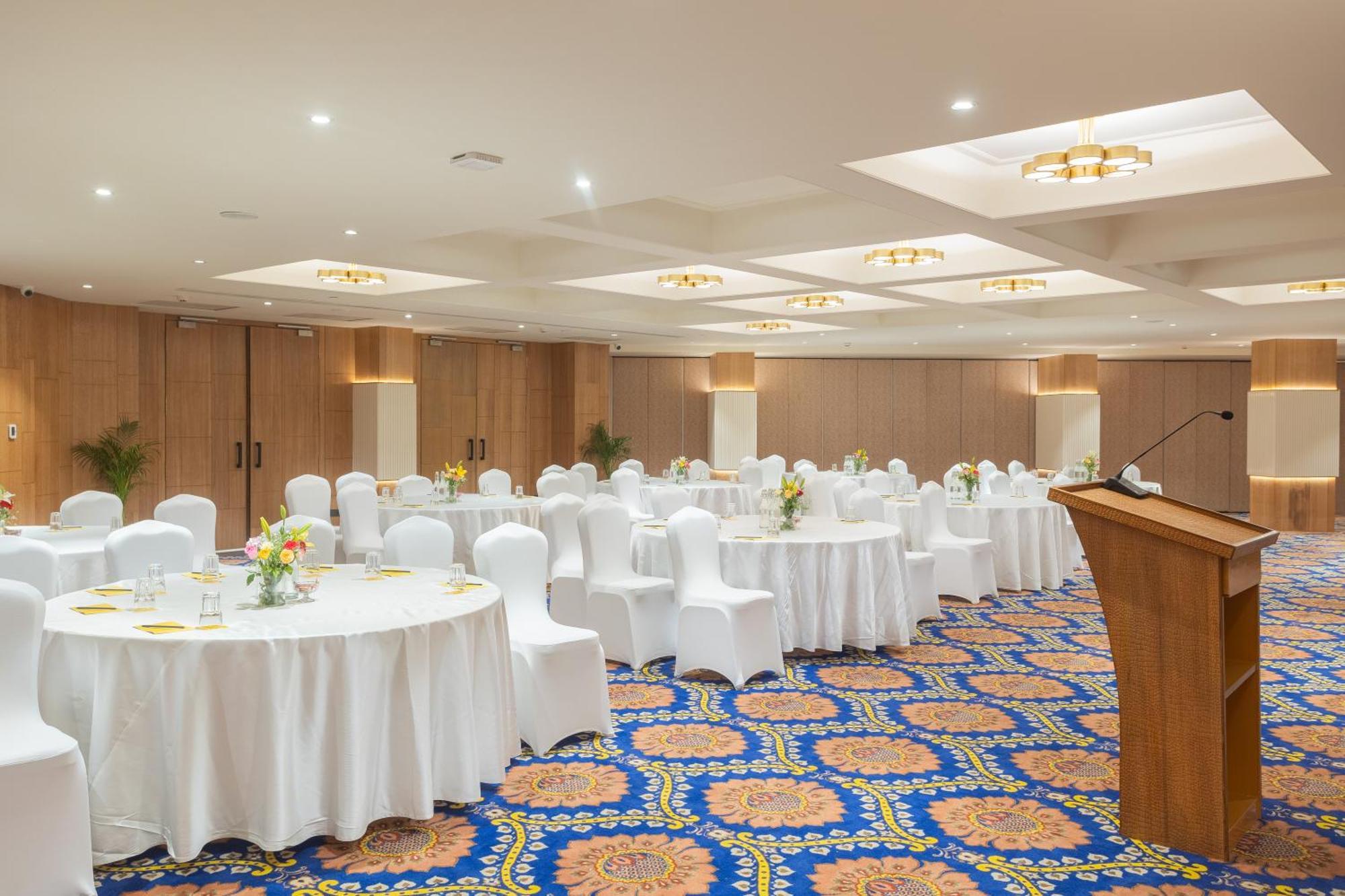 Golden Tulip Jaipur Hotel Eksteriør billede