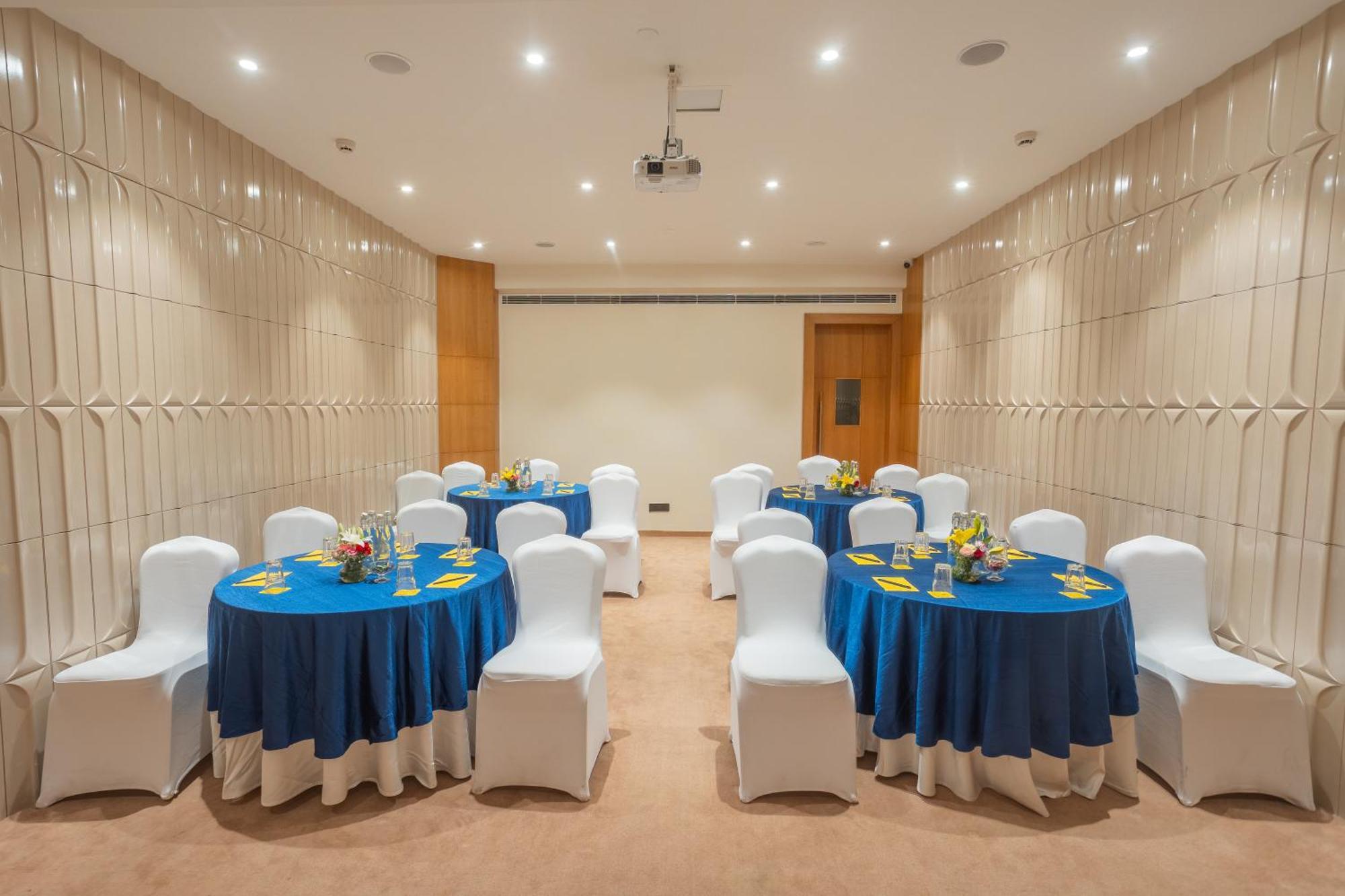 Golden Tulip Jaipur Hotel Eksteriør billede